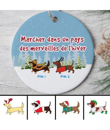 Marcher dans un pays - Amoureux des chiens, Teckel - Ornement de Noël personnalisé - 0024O010C de la marque