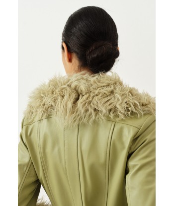 Foxy Shearling Coat — Sage Comparez et commandez 