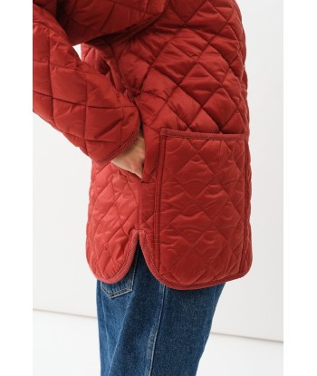 Aiden Jacket — Ruby Red rembourrage situé sous