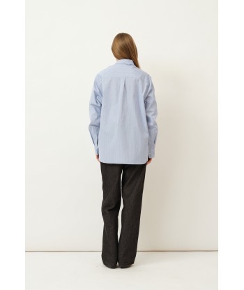 Eyelet William Shirt — Noble Blue Voir les baskets