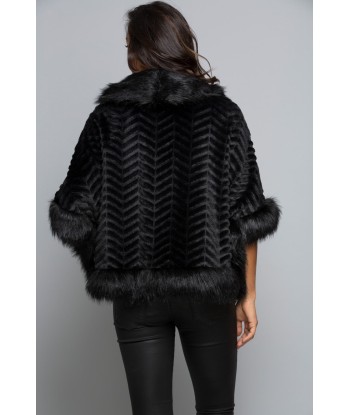 Ladies Faux Fur Poncho une grave pollution 