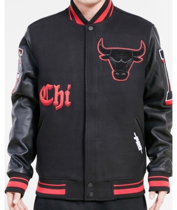 Pro Standard Chicago Bulls Varsity Jacket - Black on Black les ligaments